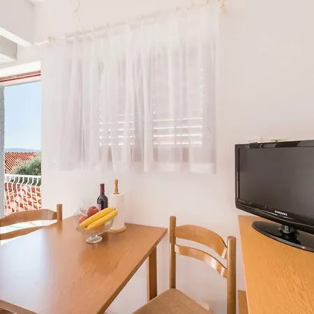 Apartments Petric Seget Vranjica Exterior photo