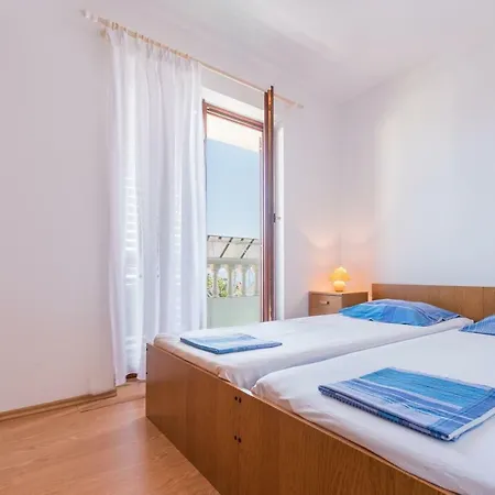 Apartments Petric Seget Vranjica Exterior photo